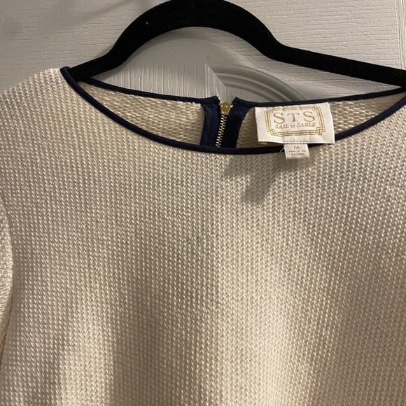 SAIL TO SABLE DOUBLE BELL RUFFLE SLEEVE ~ SIZE MEDIUM - Picture 3 of 6